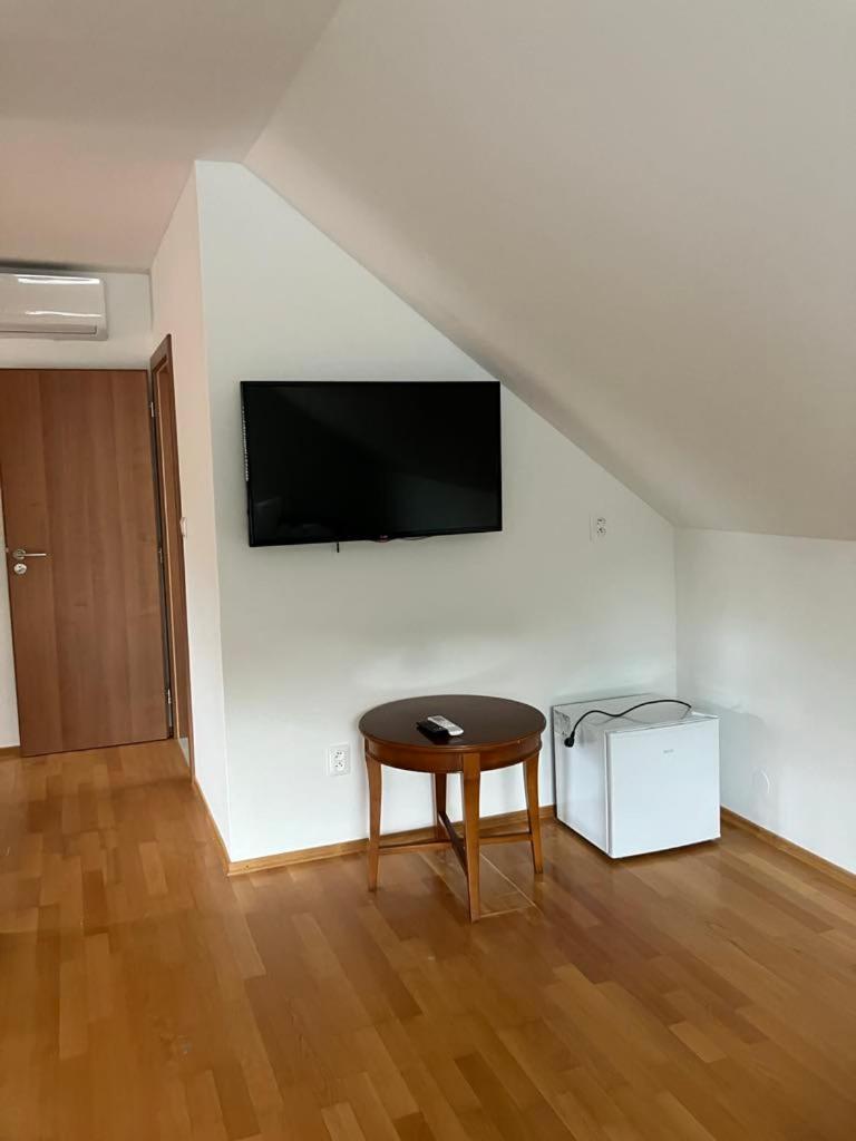 Vila Pri Kupeloch Бойнице Экстерьер фото